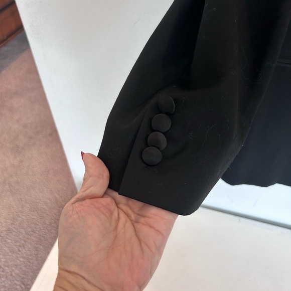 Adolfo Made in Italy Men’s Black Tuxedo Stlye  Coat

Size 44RE - Picture 4 of 8